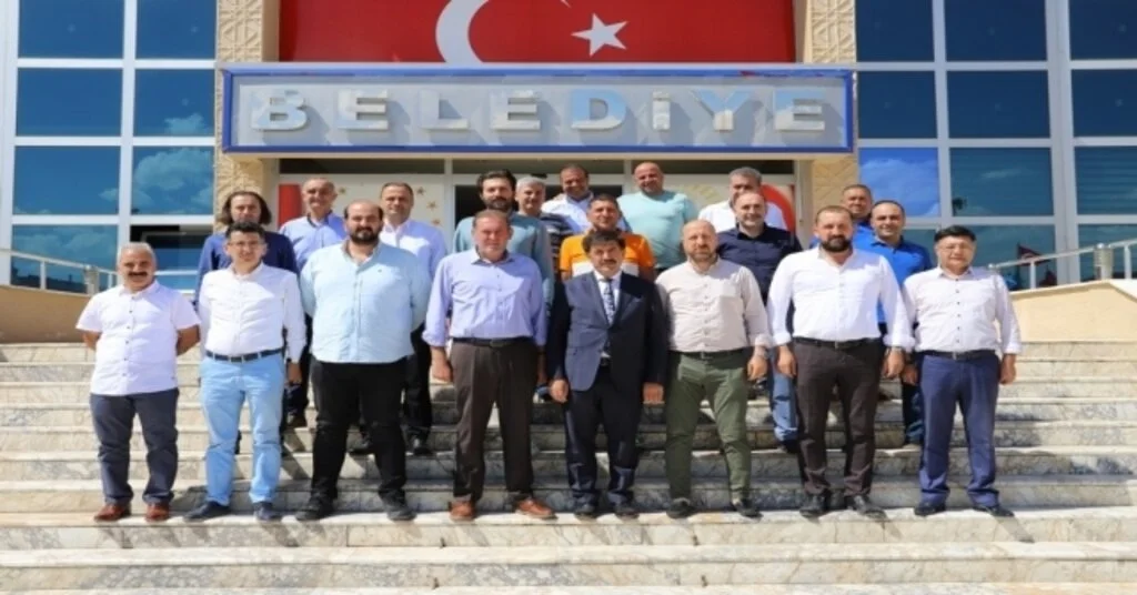 Erzincanspor Yönetiminden Başkan Aksuna Ziyaret