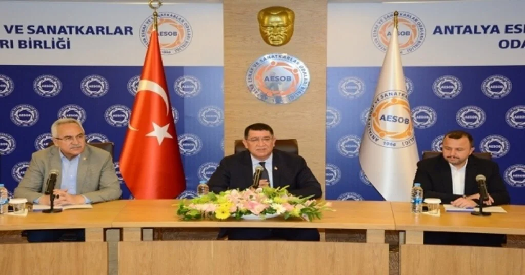 Esnaf Ve Sanatkarların Sorunları Konuşuldu