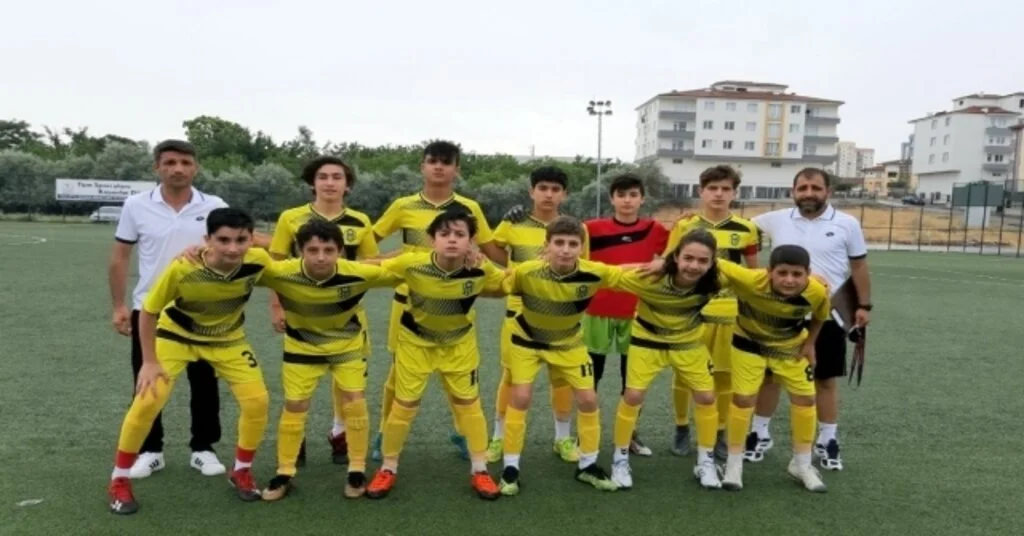 Evkur Yeni Malatyaspor Altyapısı 2 Kategoride De Şampiyon