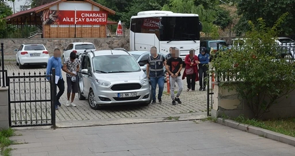 Evlilik vaadiyle 25  bin TL dolandırıldı 