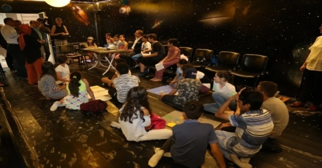 Eyüpsultan Belediye Başkanı Deniz Köken, “Ali Kuşçu Uzay Evi Astronomi Yaz Okulu”Nu Ziyaret Etti