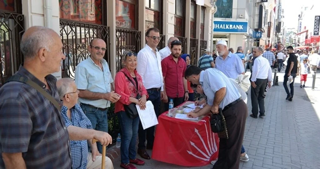 Fatih Türkel: Belediye Ticarethane Değil