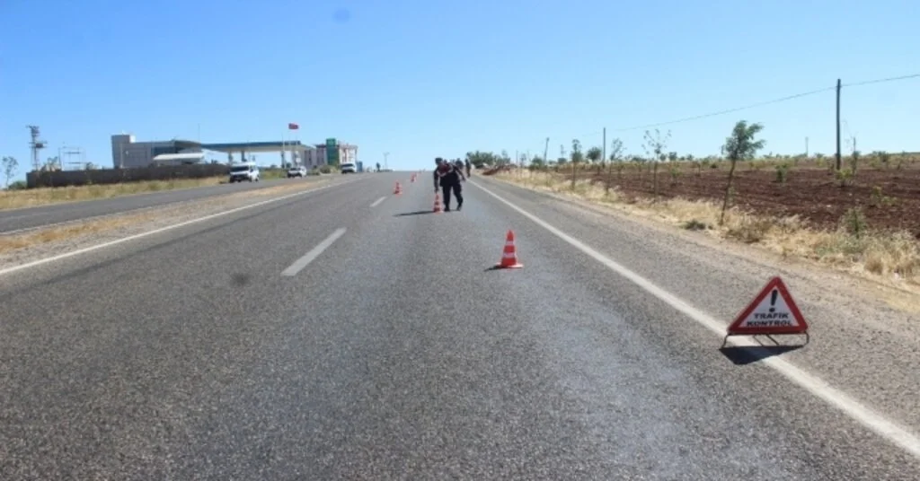 Gaziantepte 2 Otomobil Çarpıştı: 7 Yaralı