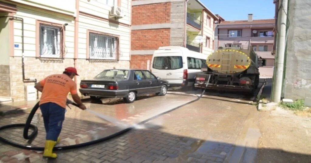 Gemlikin Bütün Sokakları Pırıl Pırıl