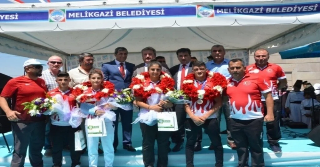 Gençlik Ve Spor İl Müdürü Murat Eskici, Muaythai Sporcularımız Bu Sevinci Ve Gururu Tekrar Yaşatacaklar