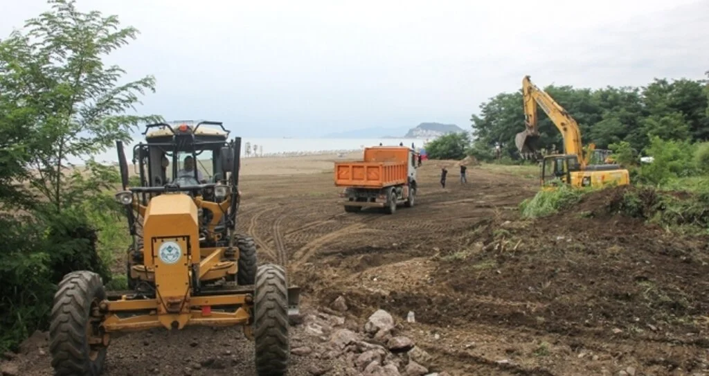 Giresun Plajları Temizleniyor