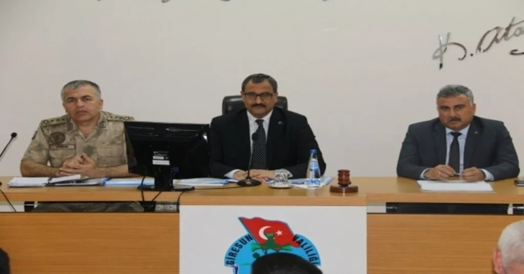 Giresun Valisi Sarıfakıoğullarından Fındık Hasadı Öncesi Uyarı..