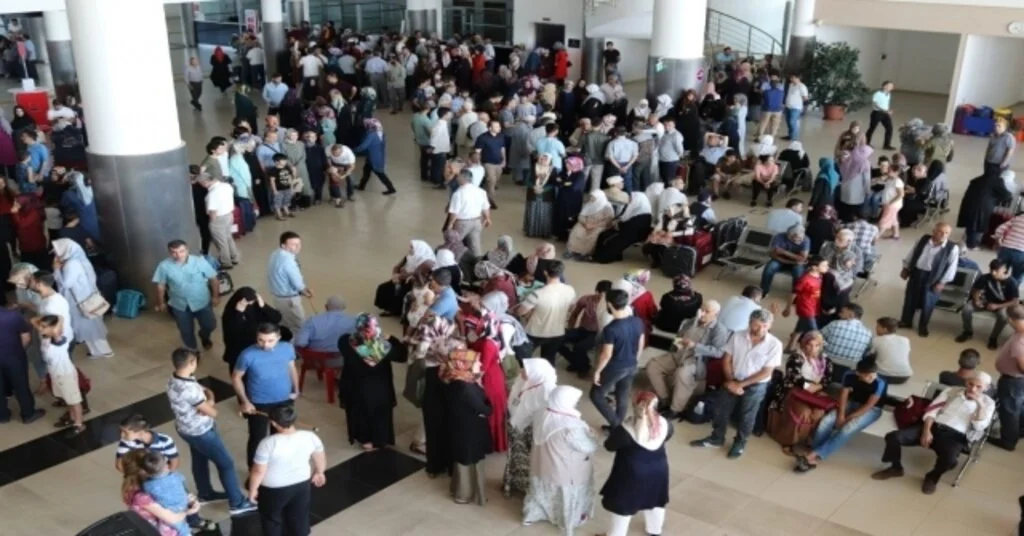 Hacı Adayları Kutsal Topraklara Uğurlandı