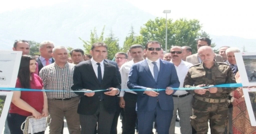 Hakkaride ‘Tarım Ve İnsan Konulu Resim Sergisi