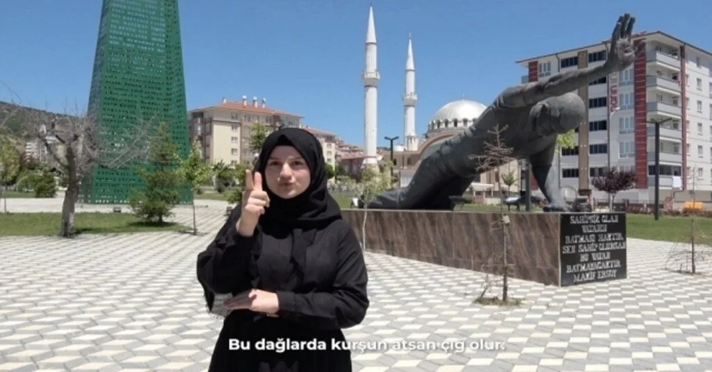 Halk Eğitim Kursiyerlerinden 15 Temmuzun 3. Yılında Anlamlı Video