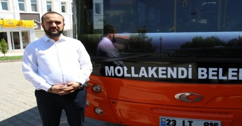 Halk Otobüsü Şoförü Gecikince Belediye Başkanı Direksiyon Başına Geçti