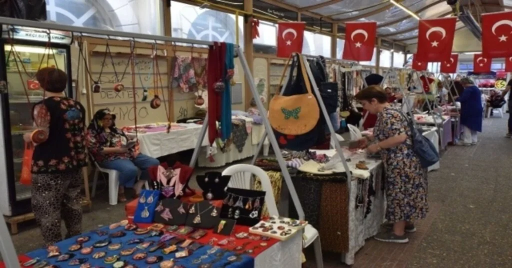 Hanımeli Sokak Doludizgin