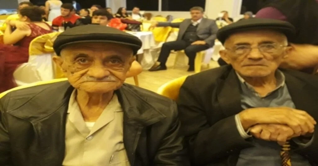 İki Kardeş 18 Saat Arayla Öldü