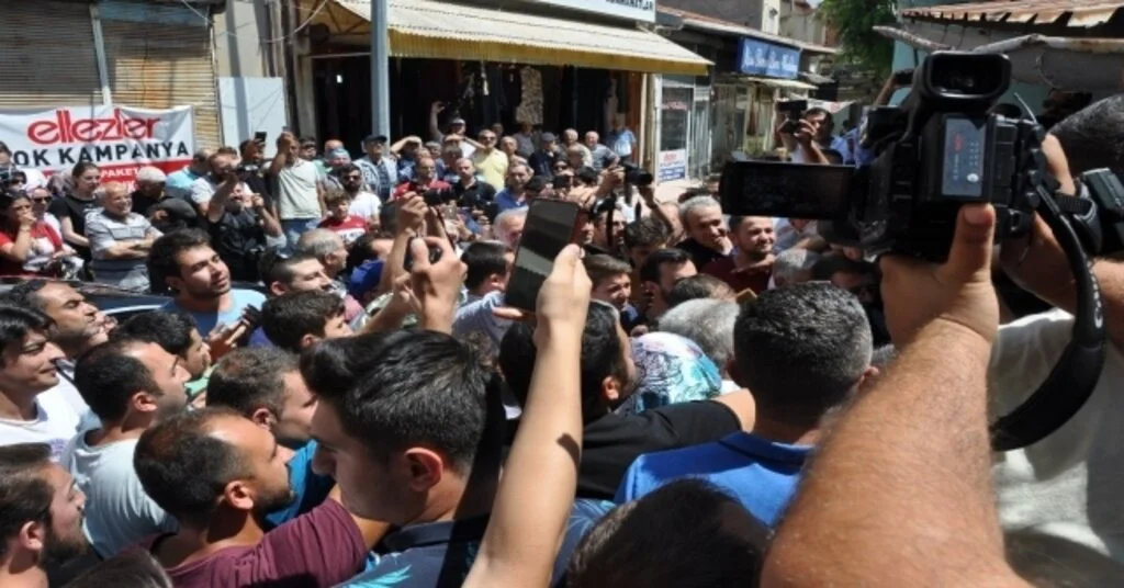 İmamoğluna Sandıklıda Yoğun İlgi