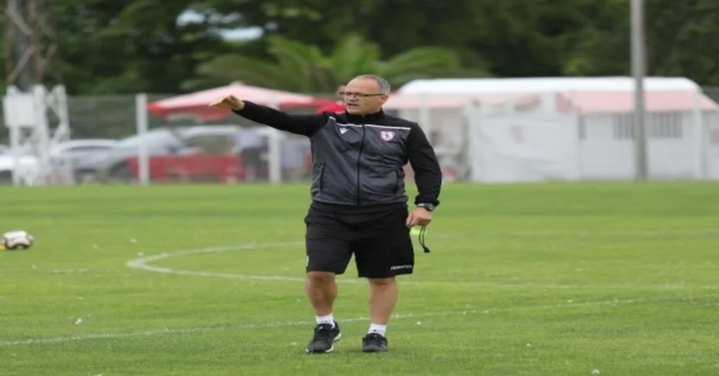 İrfan Buz: “İlk Hedefimiz Tff 1. Lige Çıkmak