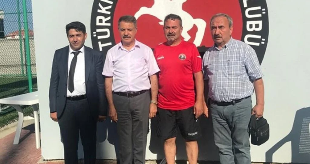 İSTİKLALSPOR DEVECİYİ AĞIRLADI