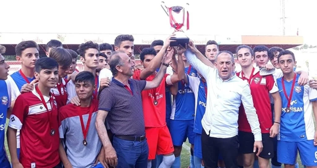 KADIKÖYSPOR TÜRKİYE ÜÇÜNCÜSÜ