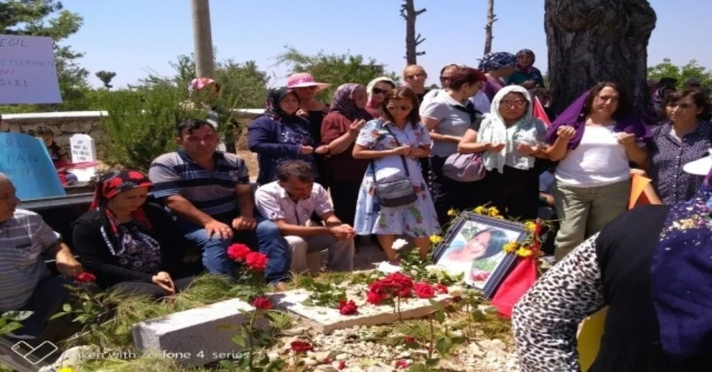 Kadınlar, Kocası Tarafından Öldürülen Hatice Kavak İçin Toplandı