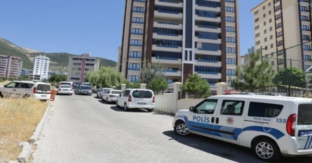 Kahramanmaraşta İki Aile Arası Kavga: 1 Yaralı