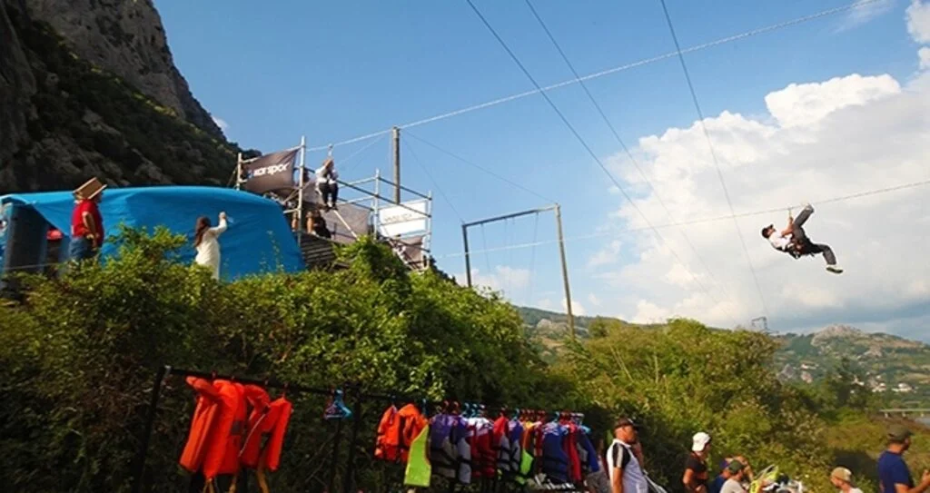 KAPIKAYA FEST'TE ZİPLİNE HEYECANI