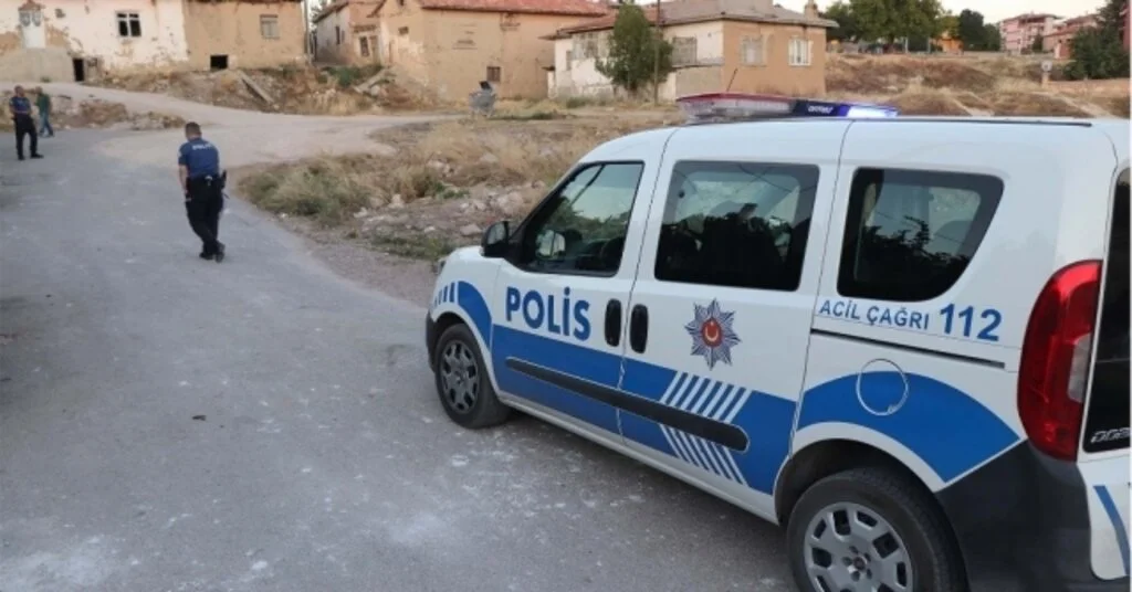 Karamanda İki Arkadaş Arasında Kavga: 1 Yaralı