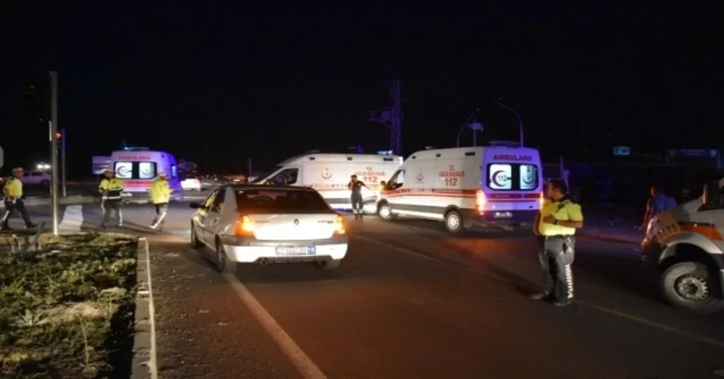 Karsta Feci Kaza: 1 Ölü, 4 Yaralı