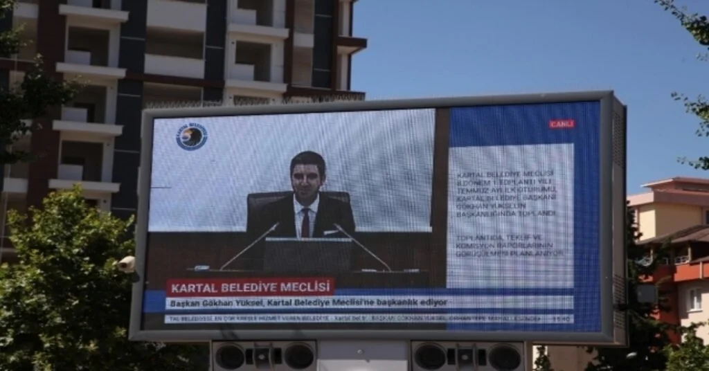 Kartal Belediye Meclis Toplantısı, Youtubedan Ve Led Bilgi Ekranlarından Canlı Yayınlandı