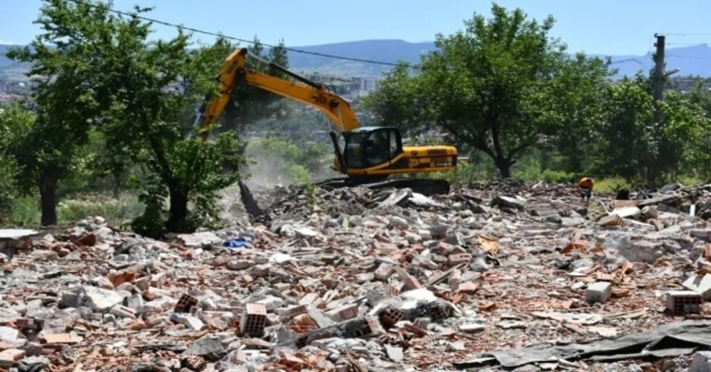 Kartaltepe Mahallesinde Kentsel Dönüşüm Çalışmaları Başladı