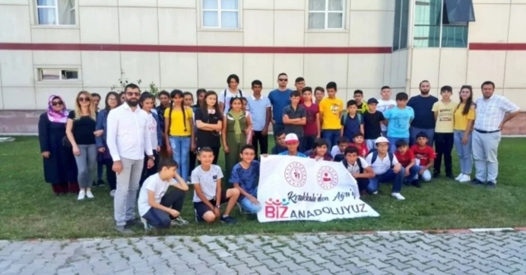 Kırıkkaleden Ağrıya Biz Anadoluyuz Projesi