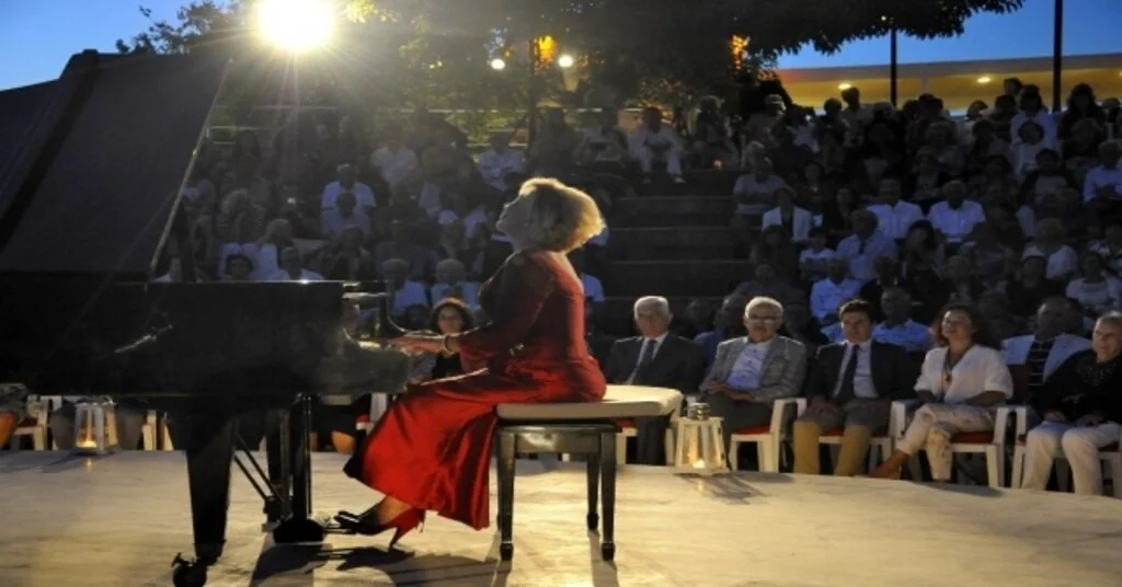 Klasik Müzik Festivali Gülsin Onayla Başladı
