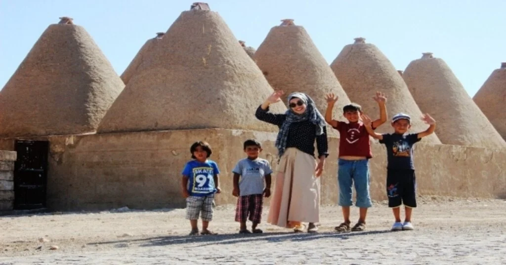 Klima Görmeyen Harranın Kümbet Evleri Turistlerin İlgi Odağı