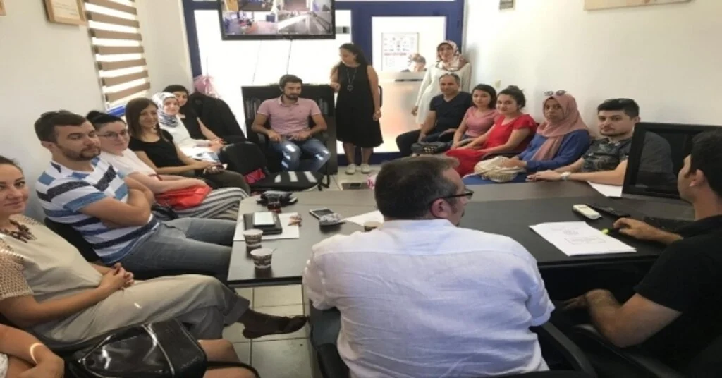 Kumlucada Öğrencilere Tercih Danışmanlığı Hizmeti Başladı