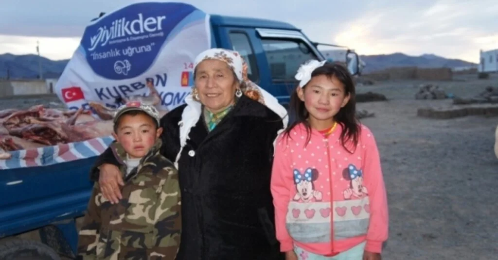 Kurbanlıkları 15 Ülkedeki Yardıma Muhtaç İhtiyaç Sahiplerine Ulaştıracağız