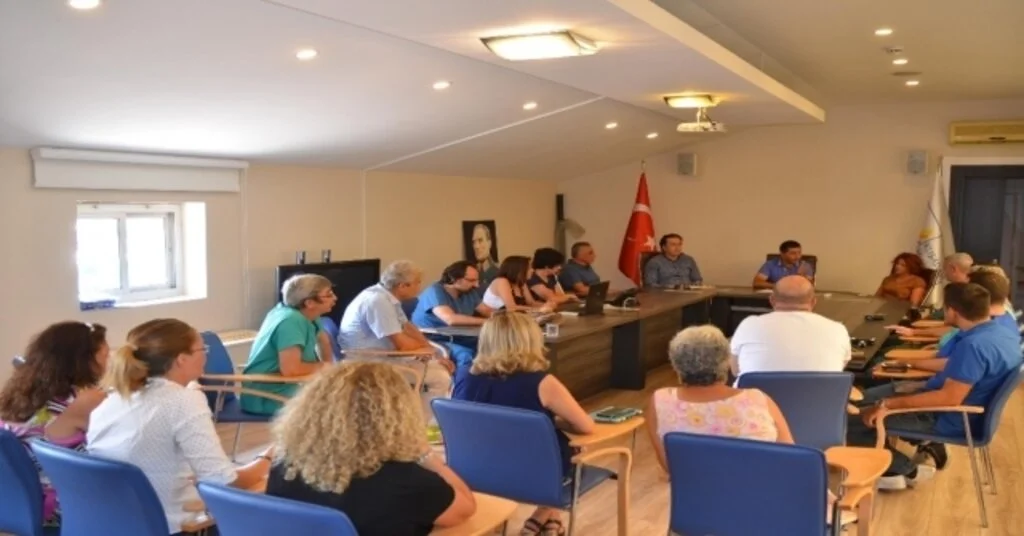 Kuşadası Belediyesinden Sokak Hayvanları Sosyal Sorumluluk Projesi