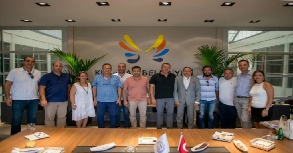 Kuşadası Ticaret Odasından Başkan Günele Ziyaret