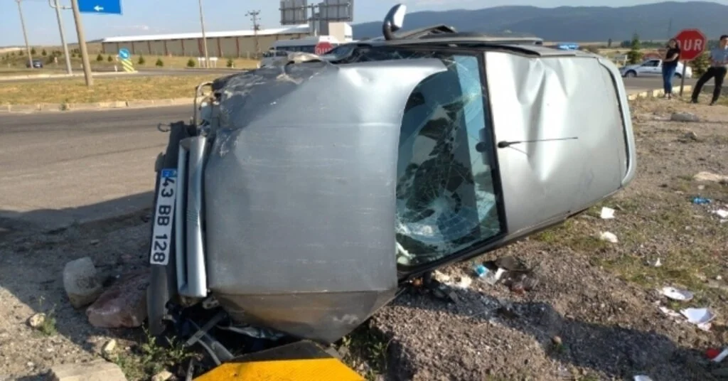 Kütahyada Trafik Kazası:  4 Yaralı