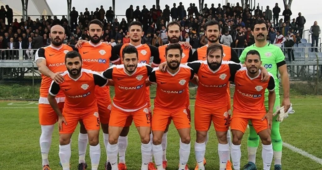 LADİK'TE ENDİŞELİ BEKLEYİŞ