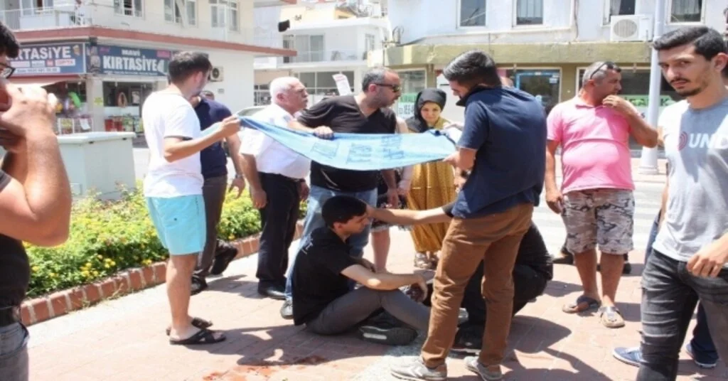 Manavgat 2 Ayrı Motosiklet Kazası: 2 Yaralı