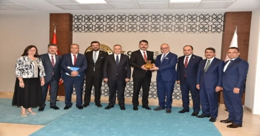 Manisaya Hizmet Ve Yatırım İçin İstenen Krediler Onaylandı