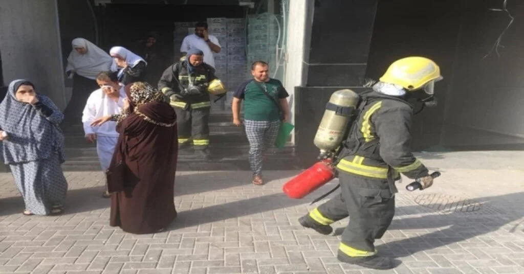 Mekkede Filistinli Hacı Adaylarının Kaldığı Otelde Yangın Çıktı