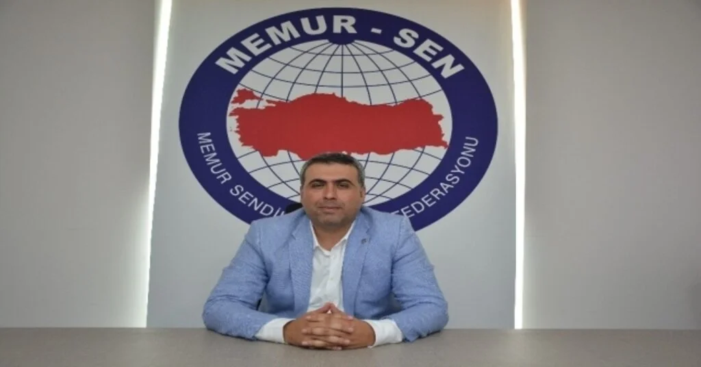 Memur Sen  Ve Eğitim Bir Senden 15 Temmuz Açıklaması