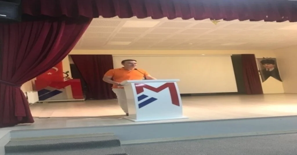 Mercan Koleji Başarılı Öğrencilerini Ödüllendiriyor