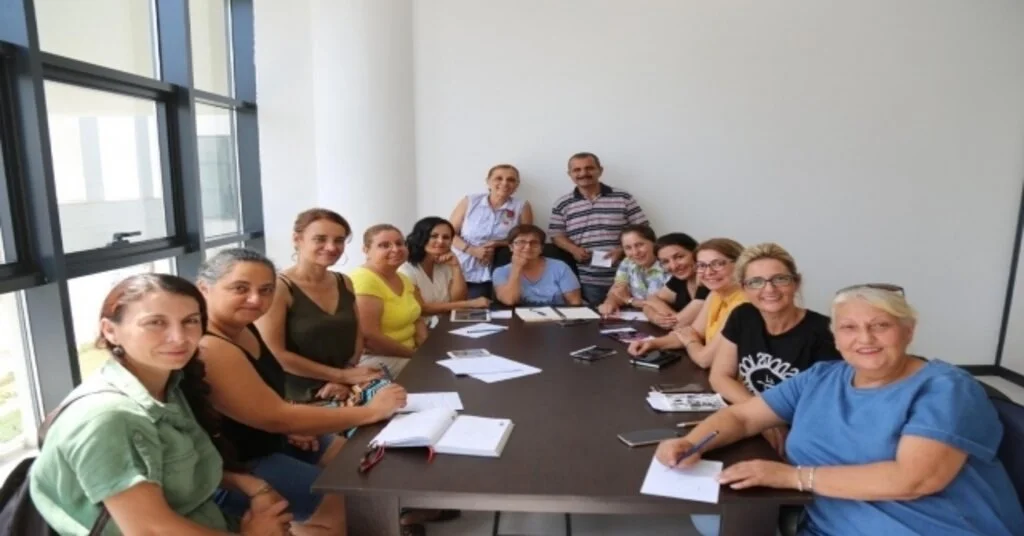 Mezitlide Üretici Kadınlar Kooperatifleşiyor
