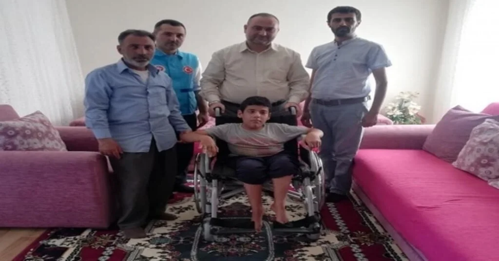 Müftülükten Engelliye Tekerlekli Sandalye
