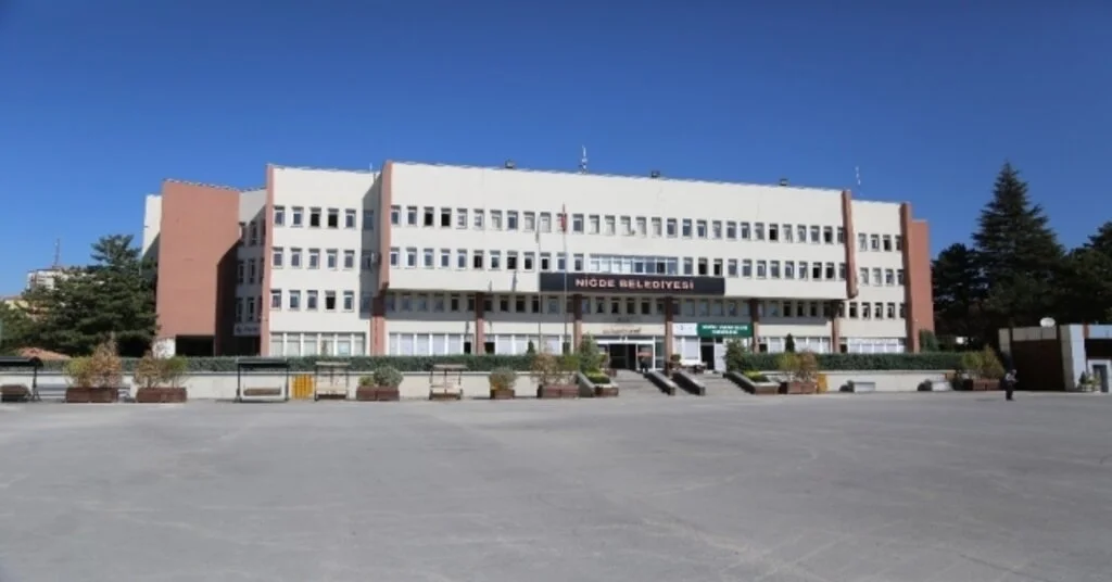 Niğde Belediyesinden Çöp Vakti Uygulaması