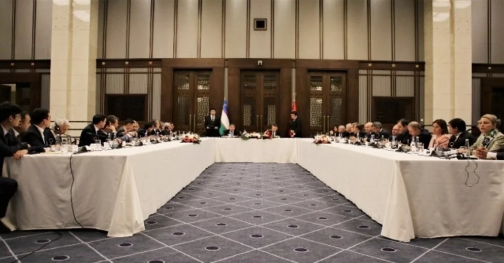 Oktay: Ekonominin Farklı Alanlarında 27 Başlık Altında Atılması Gereken Adımlar Belirlendi