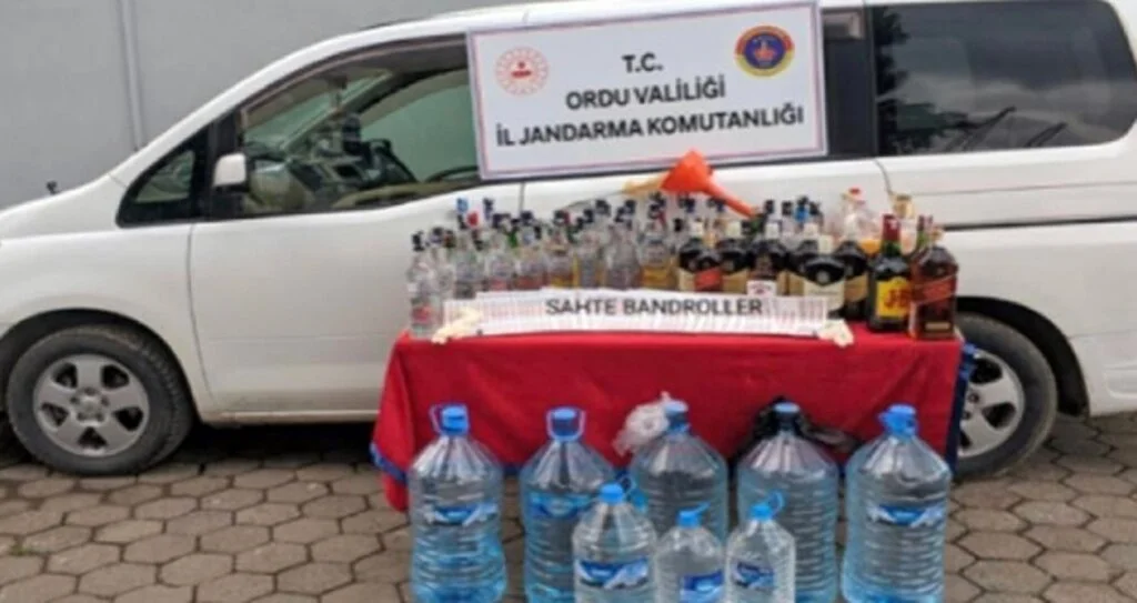Ordu'da kenevir ve  kaçak içki operasyonu 