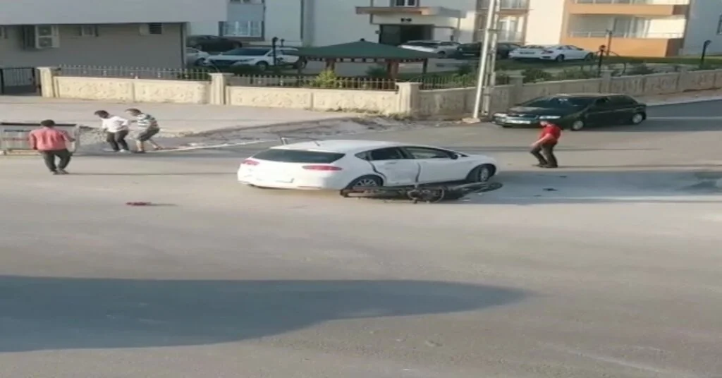 Otomobil İle Motosiklet Çarpıştı: 1 Yaralı