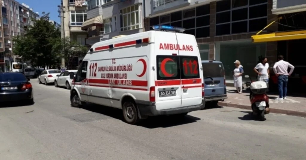 Otomobilin Çarptığı Küçük Çocuk Yaralandı