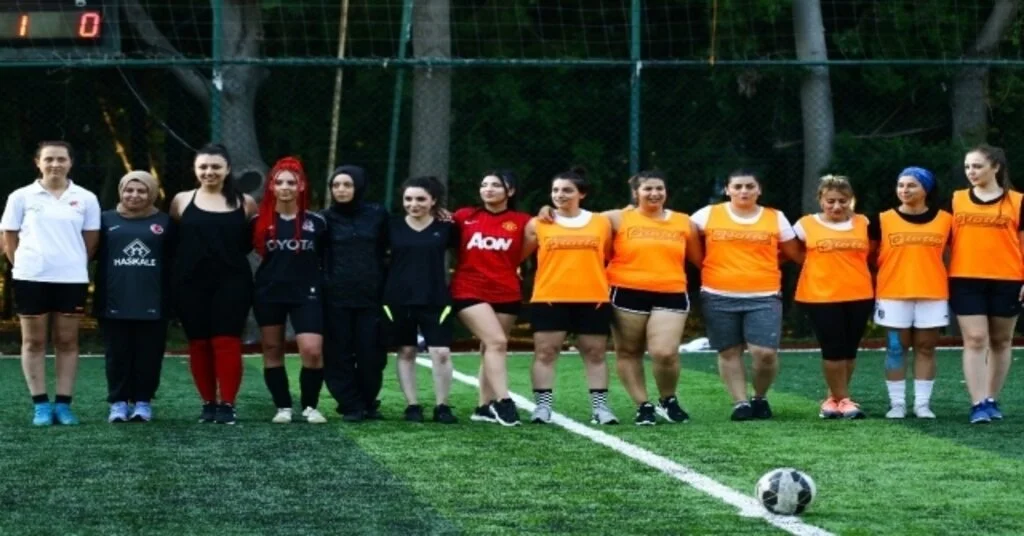 (Özel Haber) Kadınlar Sahaya İndi